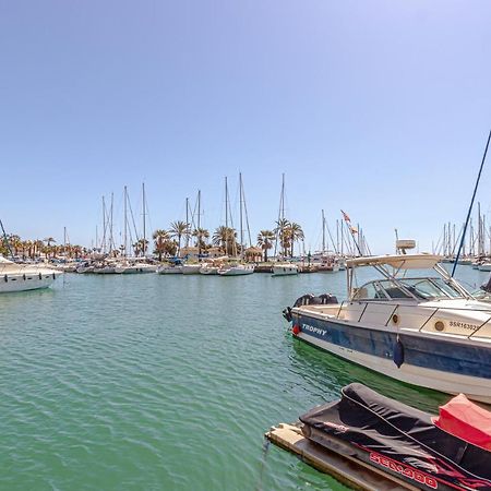 Puerto Marina Apartment เบนัลมาเดนา ภายนอก รูปภาพ