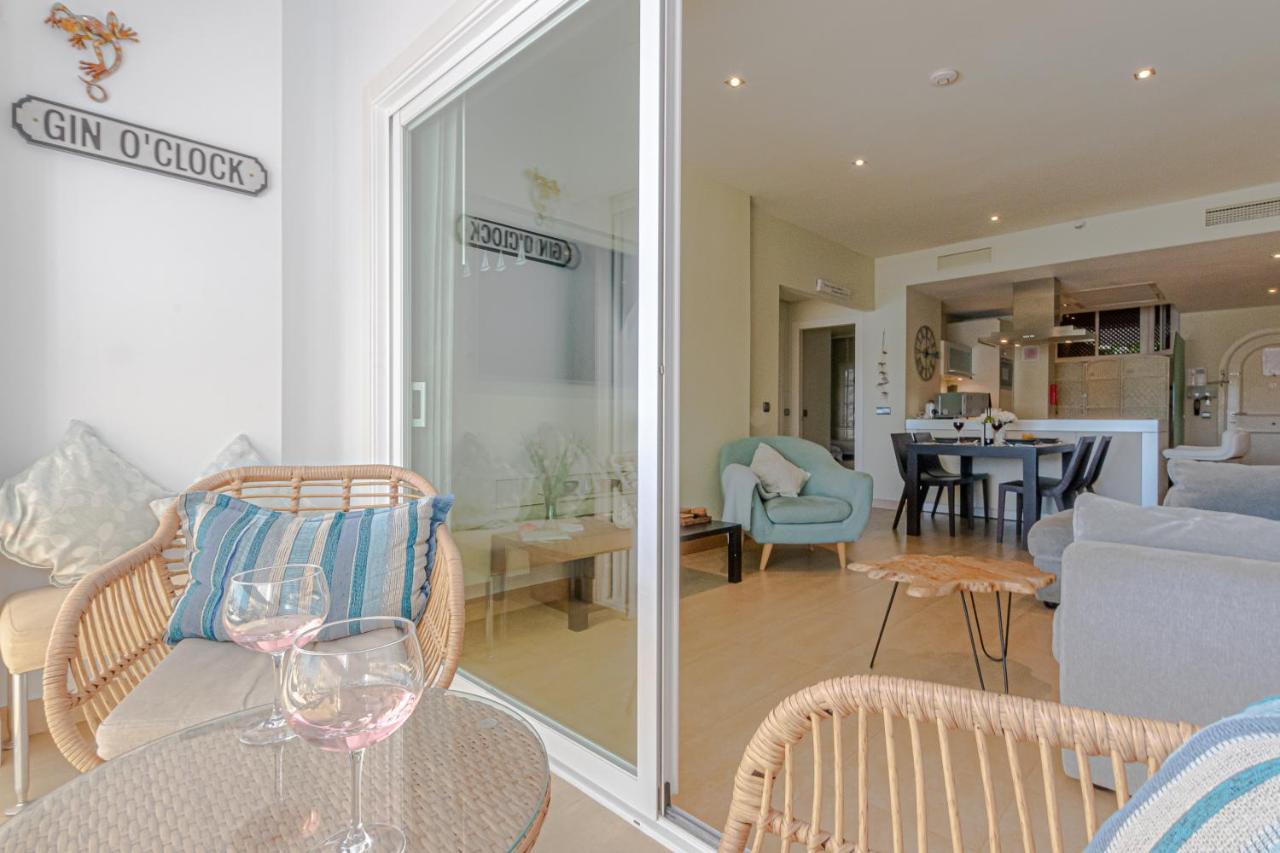 Puerto Marina Apartment เบนัลมาเดนา ภายนอก รูปภาพ