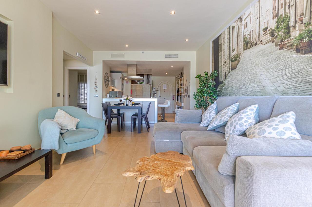 Puerto Marina Apartment เบนัลมาเดนา ภายนอก รูปภาพ